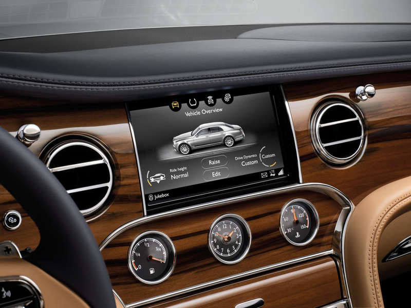 Illustration for article titled The Bentley Mulsanne Got A New Face And It Looks Great Now